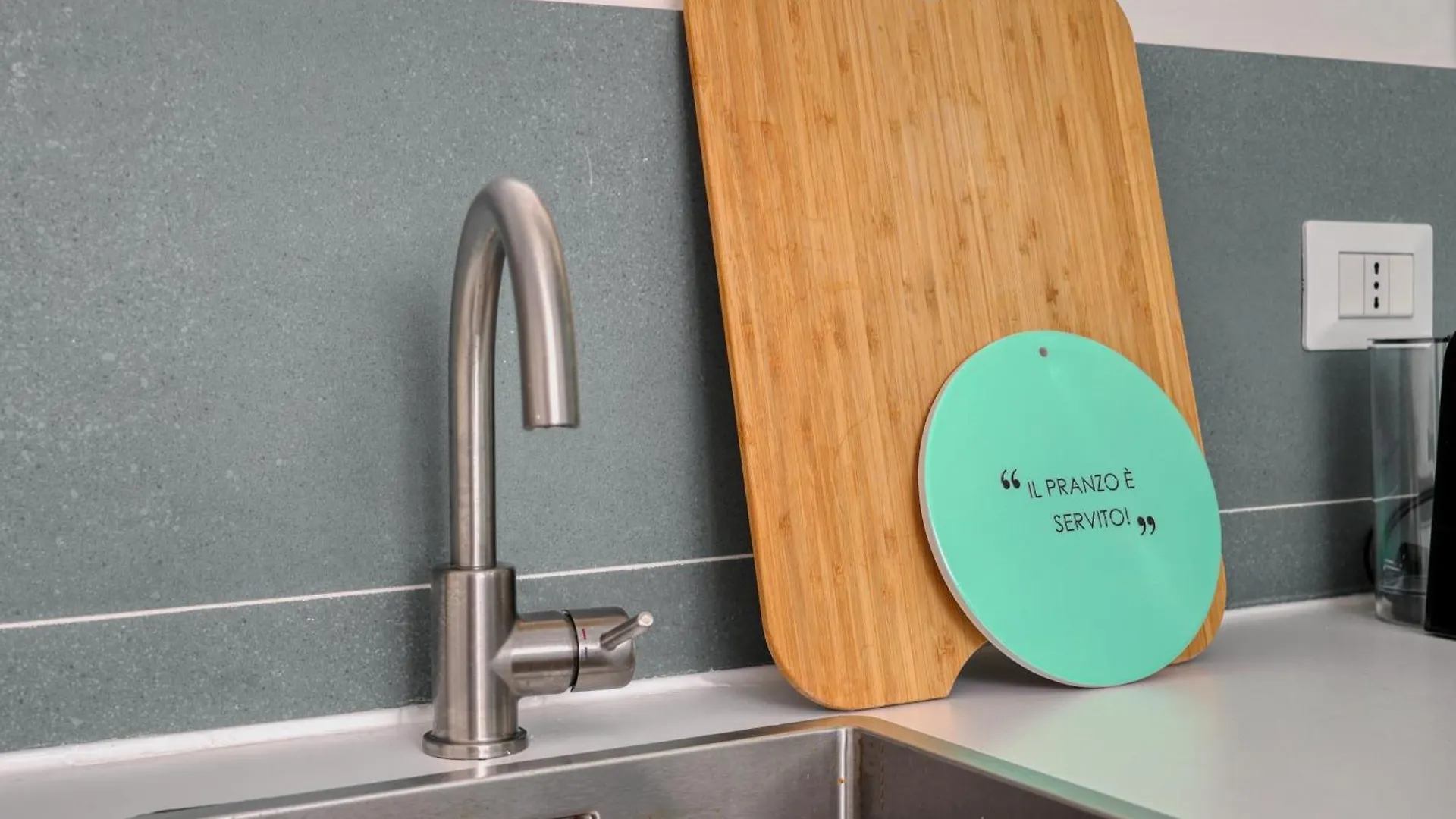 Apartament Modern Studio Lambrate - Cozy Stylish Retreat Mediolan